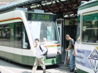 Busz, vonak LCD kijelzők