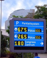 Parkolássegítő kijelzők